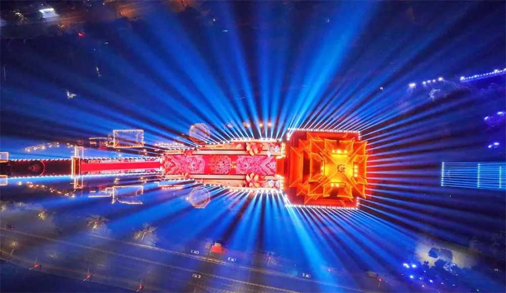 歐瑪燈光傾情助陣 2025央視春節聯歡晚會（武漢分會場）
